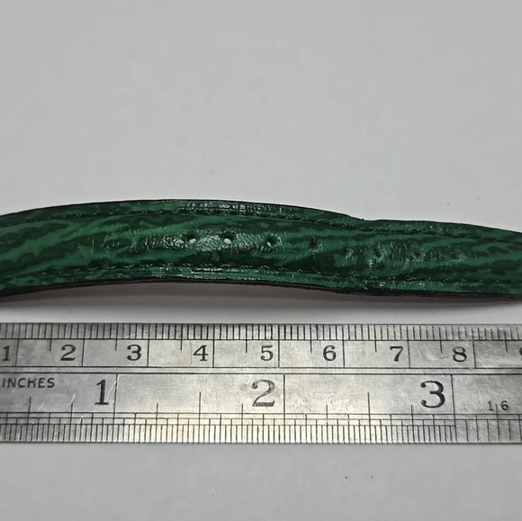 Womens Cosmopolitan Gold Green Tone Watch CL2271301 Water Resistant Leather Band - Picture 7 of 11